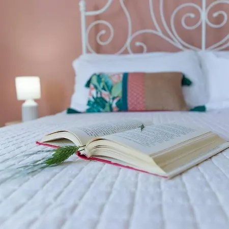 Leccino Tra Collina E Mare By Yohome Willa Fiorenzuola di Focara